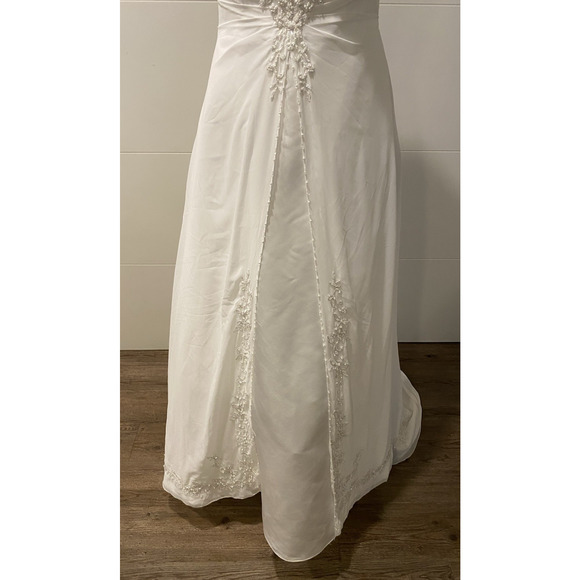 David's Bridal Wedding Dress Womens 12 Strapless Beaded Tiered Ball Gown w Train - Picture 8 of 16